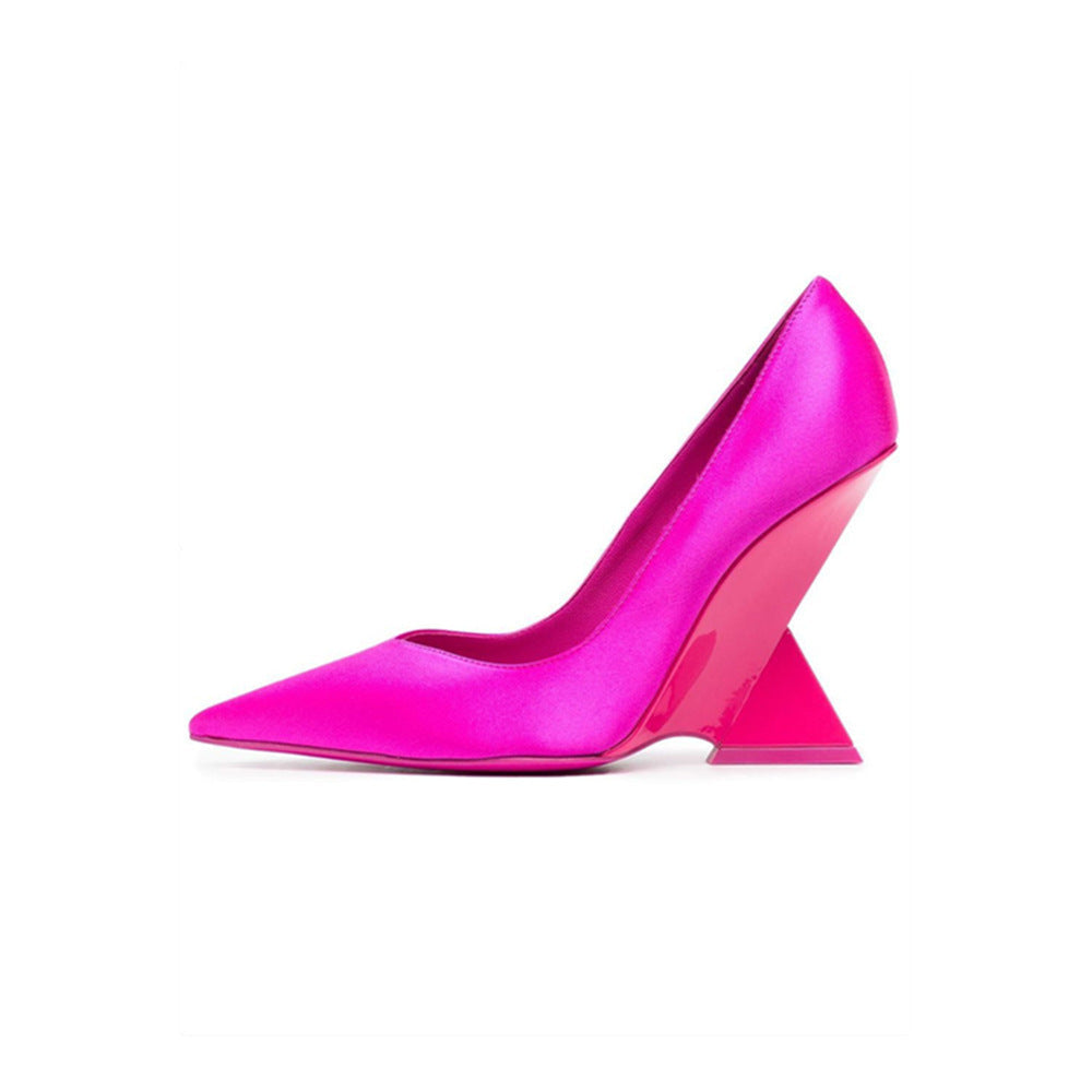 Geometric Sculpted Wedge Heels – LEMON