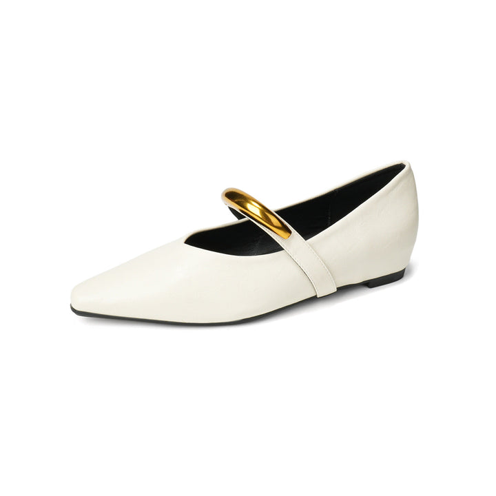 pointed toe flat shoe with gold metal strap detail – NOIR