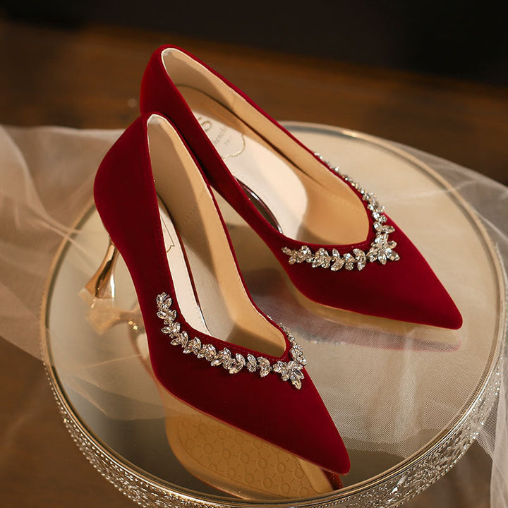 Ruby Red Crystal Embellished Pointed Heels – ÉLAVIEN