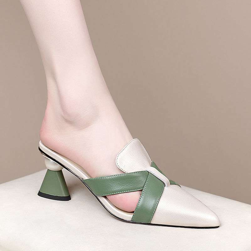 pointed leather mules with green cross straps and flared heels – ODD- VERONA