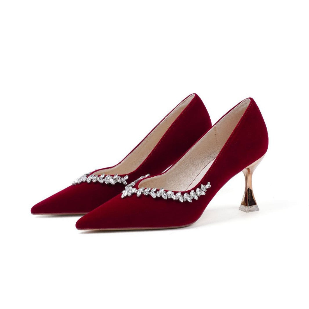 Ruby Red Crystal Embellished Pointed Heels – ÉLAVIEN