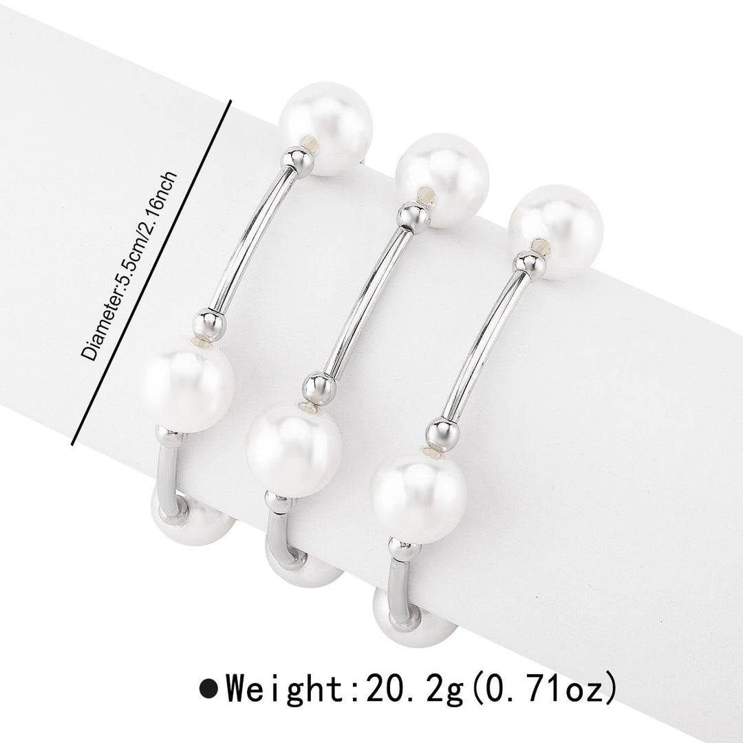 spiral cuff bracelet with oversized pearls – NOIRÉLLE