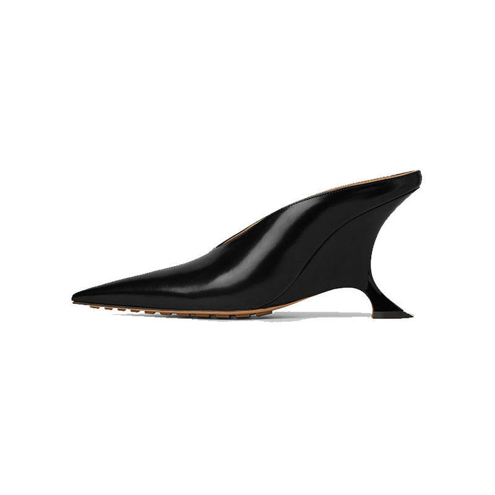 Patent Leather Sculpted Wedge Mule Heels – ORÉA