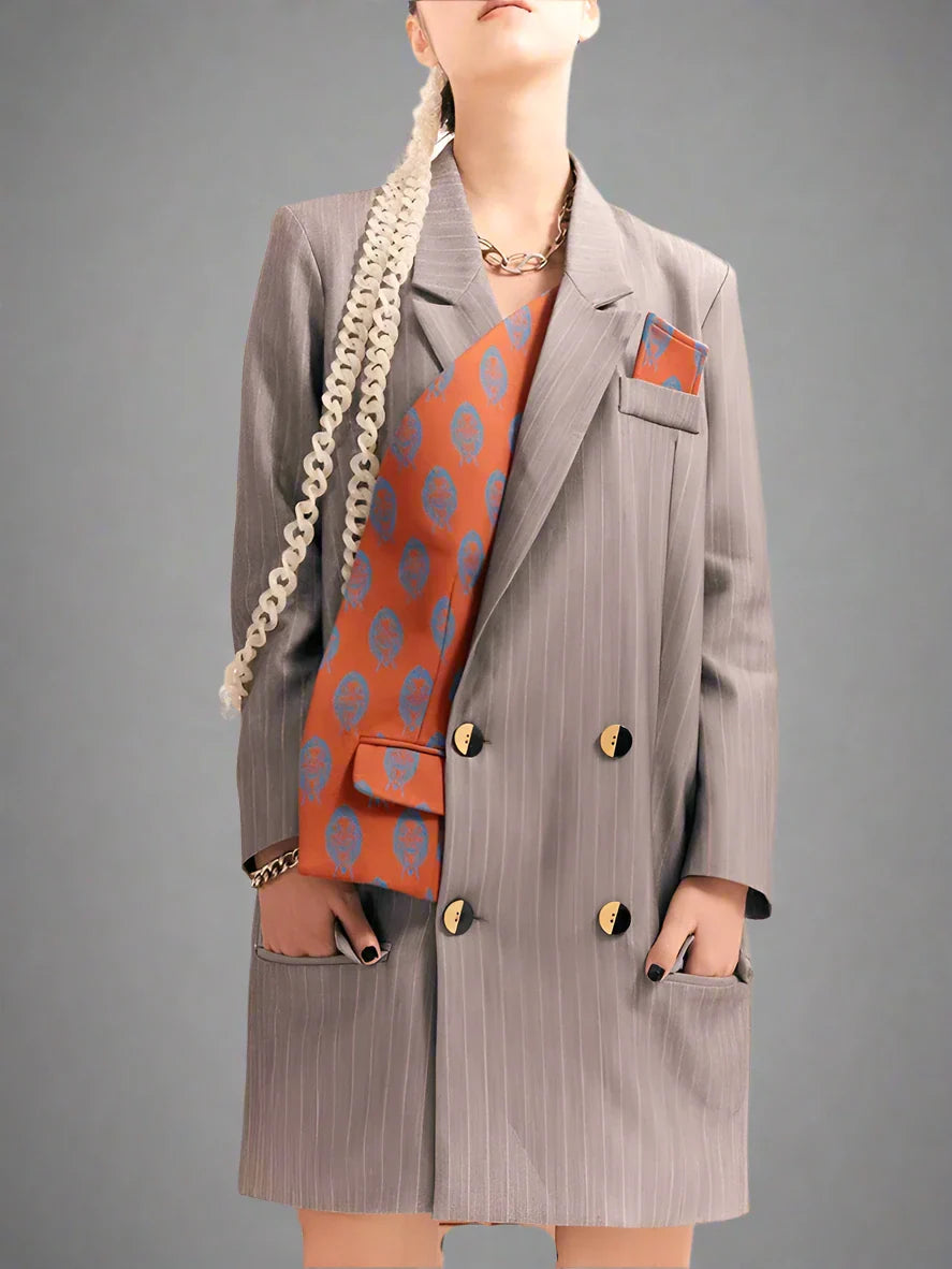pinstripe double-breasted blazer with contrast printed lining - Svana