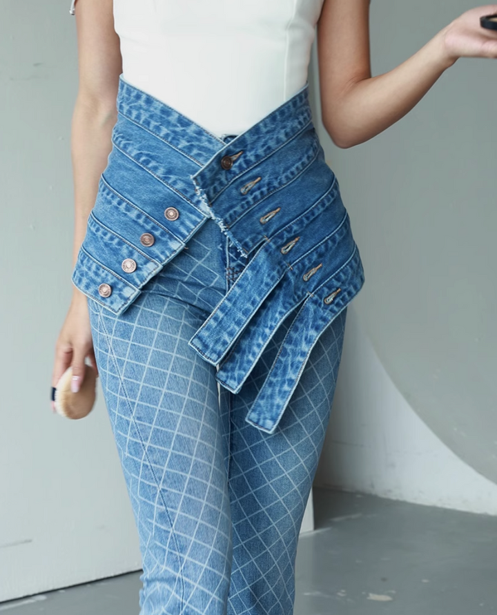 asymmetrical denim belt with layered button straps –Teiuc