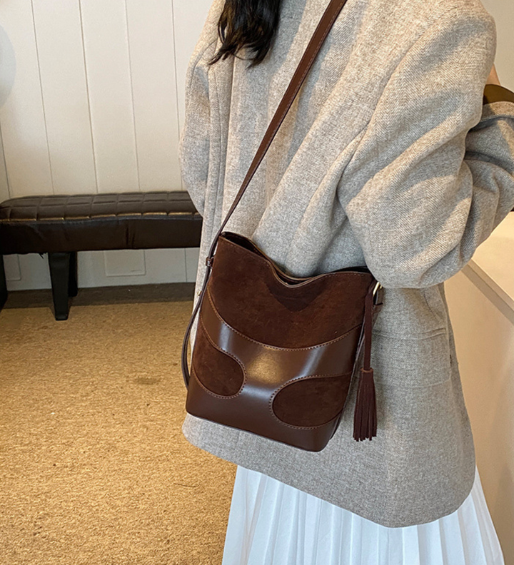 suede bucket bag with curved leather trim – RUBY