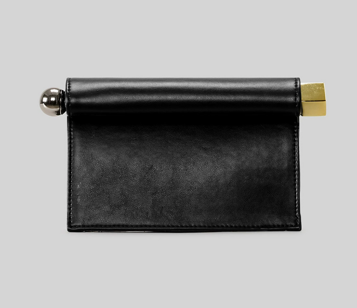 woven clutch bag with gold bar closure – NATURAL