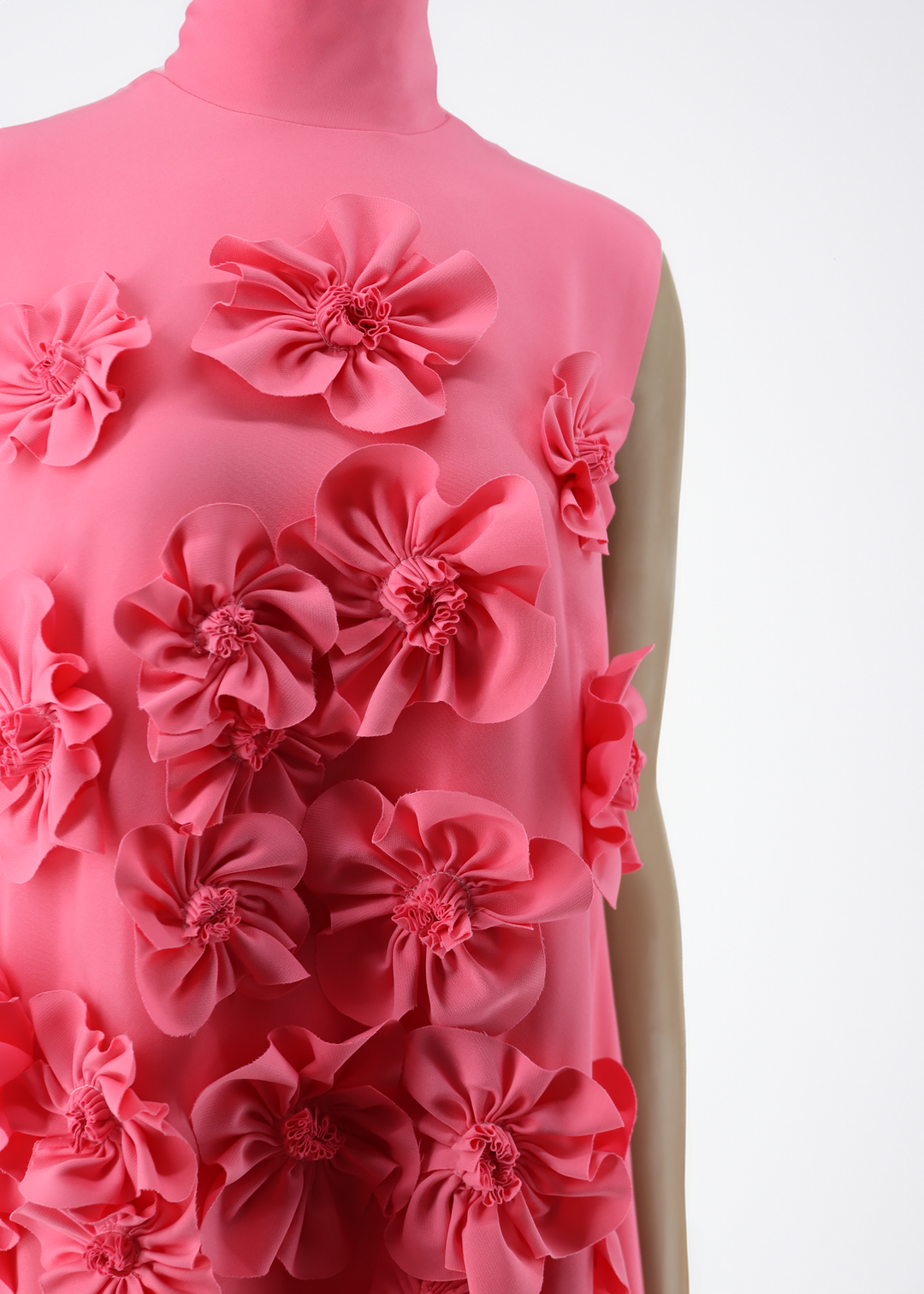sleeveless lose fitted dress with flowers  - Notte