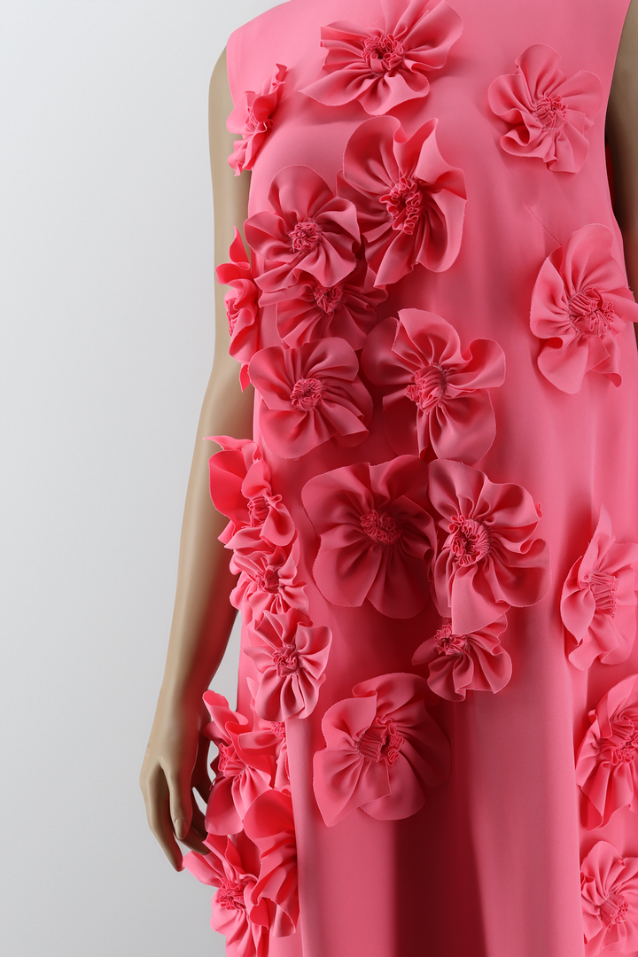 sleeveless lose fitted dress with flowers  - ODD-Notte
